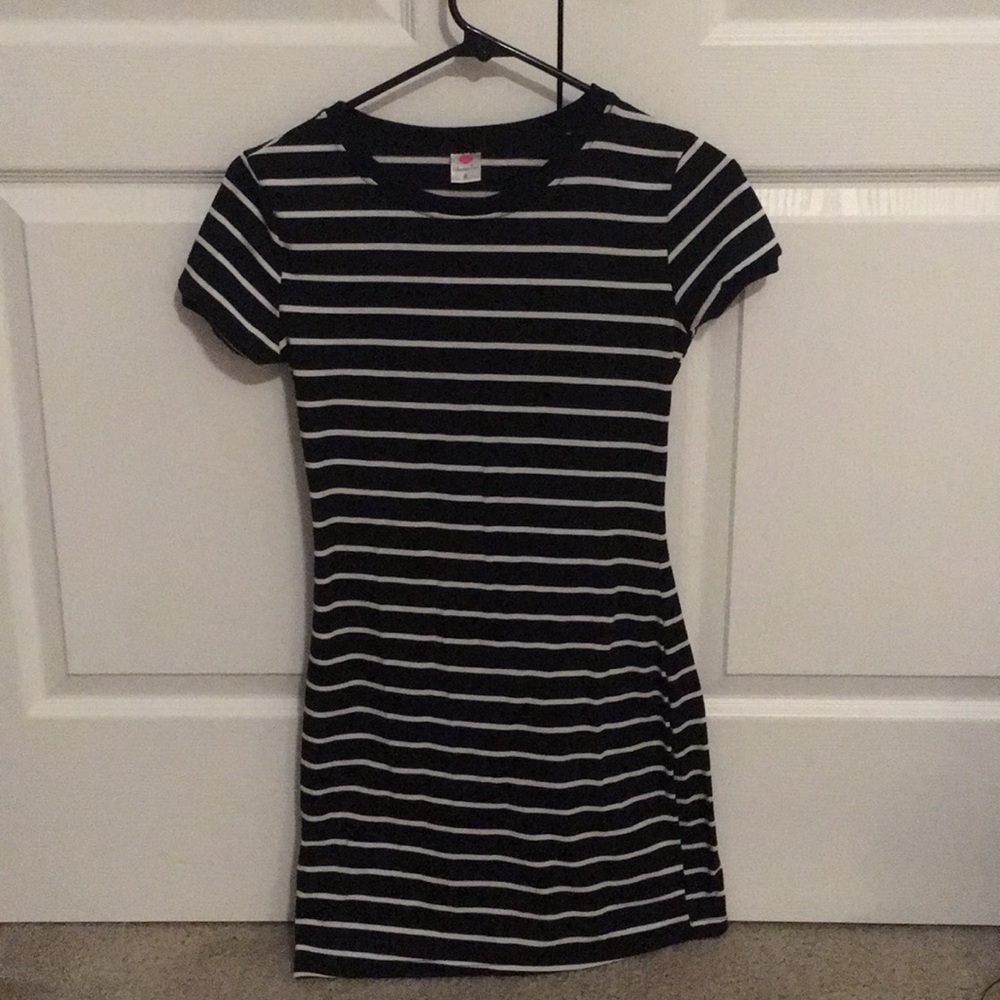 t-shirt dress